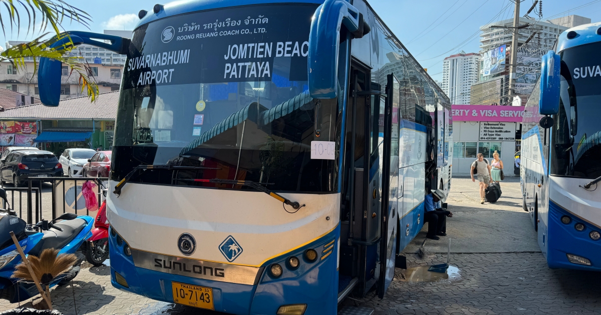 パタヤからバンコクの移動　バスの予約方法
